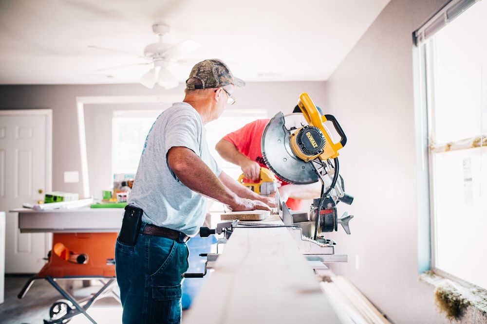 Topanga Construction crew at work on a remodel